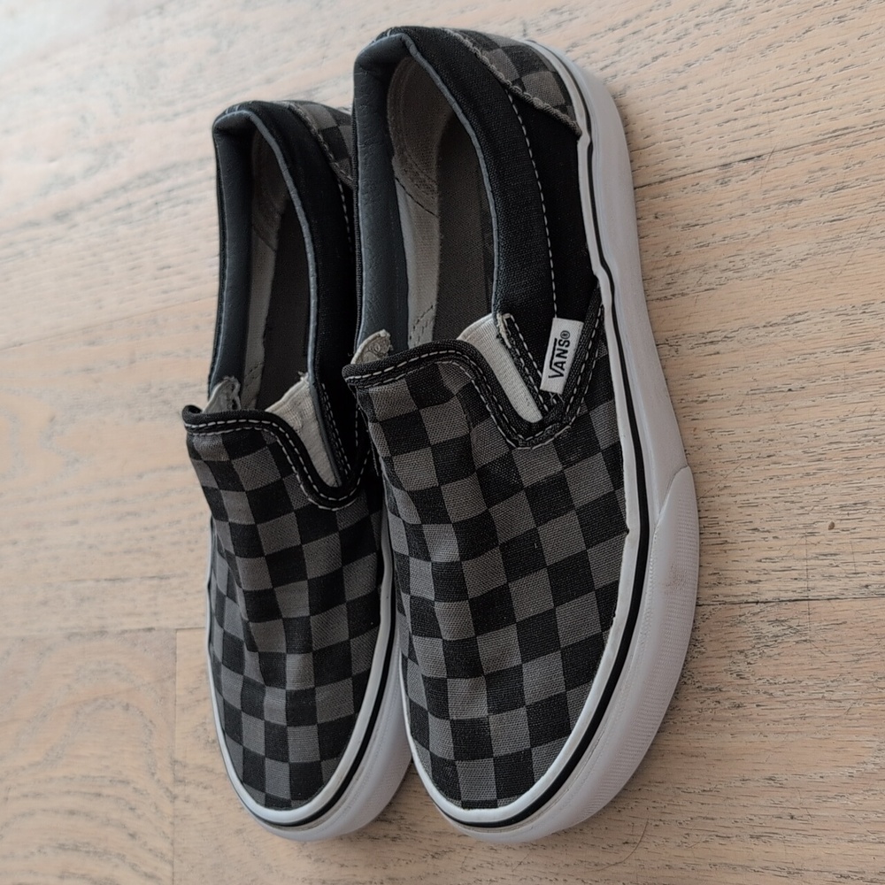 Vans Black and Gray Checkered Slip-On Sneakers Women's 5.5 - Picture 2 of 8